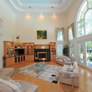 Beautiful-Mediterranean-Style-Villa-in-New-Jersey-3-800x530 jpg