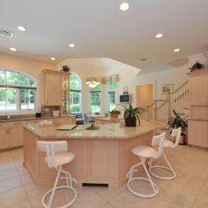 Beautiful-Mediterranean-Style-Villa-in-New-Jersey-5-800x530 jpg