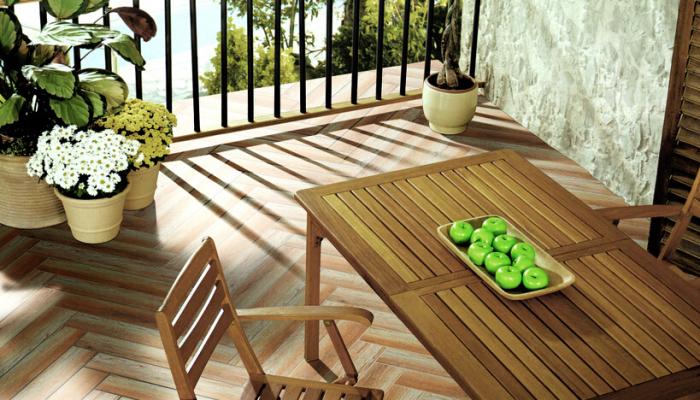 Balcony-wooden-furniture